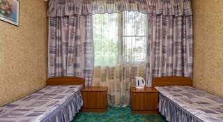 Гостиница Baza Otdykha Infanta Инал Стандартный двухместный номер с 2 отдельными кроватями-5